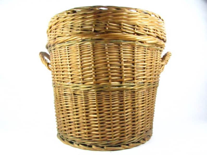 Wicker hamper,Basket, wicker basket, vegetable basket, round basket, medium basket, fruit basket, image 1