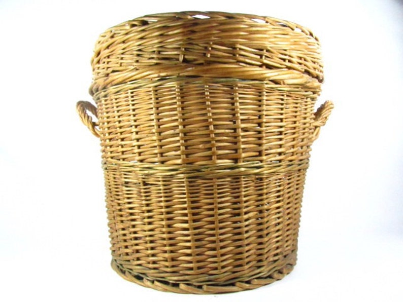 Wicker hamper,Basket, wicker basket, vegetable basket, round basket, medium basket, fruit basket, image 1