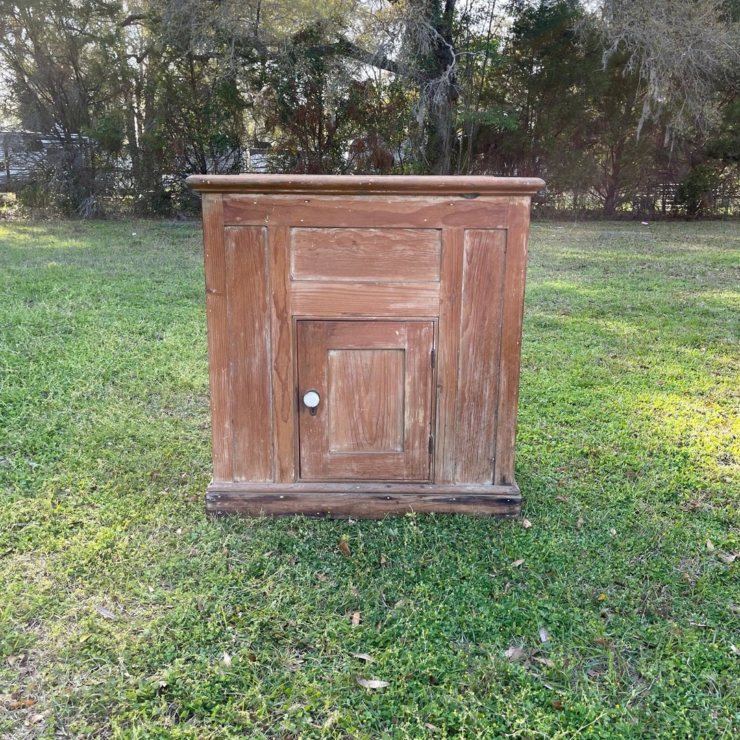 Antique Large Ice Box, Pine Ice Box, Tin Lined Ice Box, Farmhouse Decor, Unique TV Stand, Home