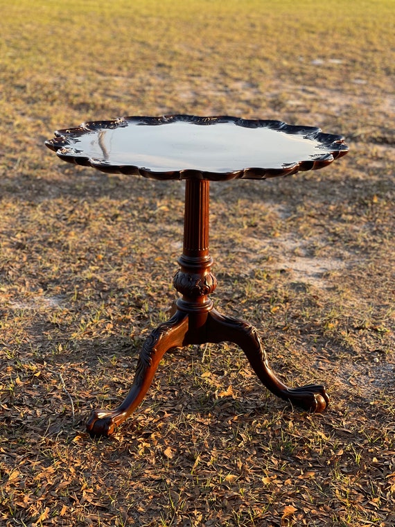 Flip Top Table, Drexel Heritage Furniture, Ornate Tilt Table, Pie
