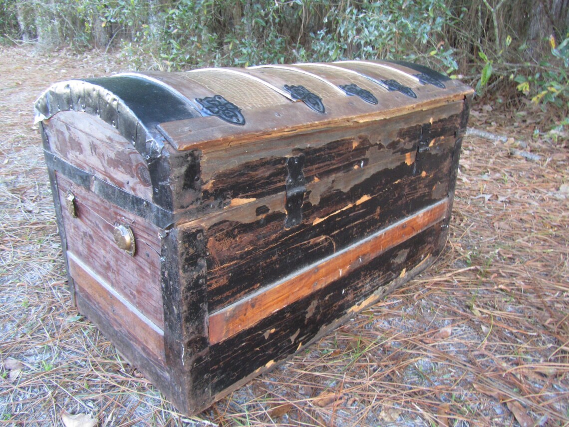 Trunk Antique Steamer Trunk Round Top Trunk Chest Storage Etsy
