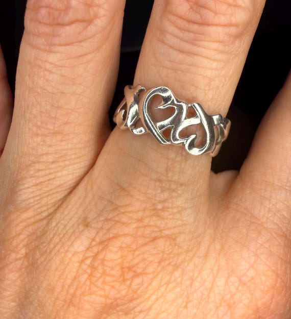 Vintage Tiffany & Co hearts sterling silver ring