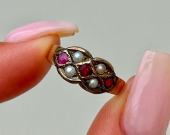 Anillo de oro con rubí/granate y perla