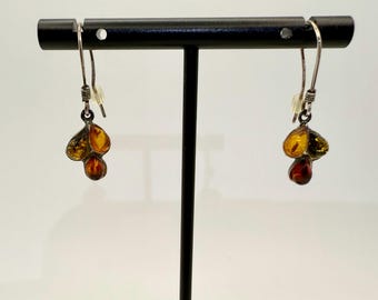 Pendientes colgantes vintage de plata de ley y ámbar