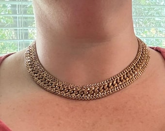 Gargantilla bizantina vintage MCM en tono dorado