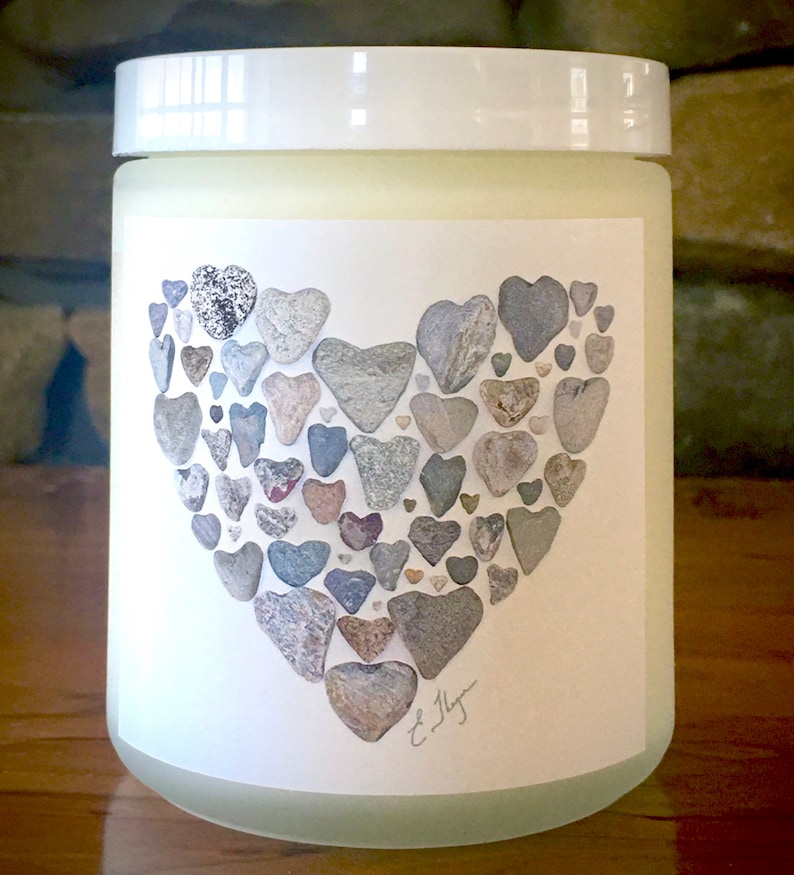 Heart of hearts candle, hearts in heart gifts, heart full of love gifts, 100% pure candle, Maine made candle, Maine made gifts image 2