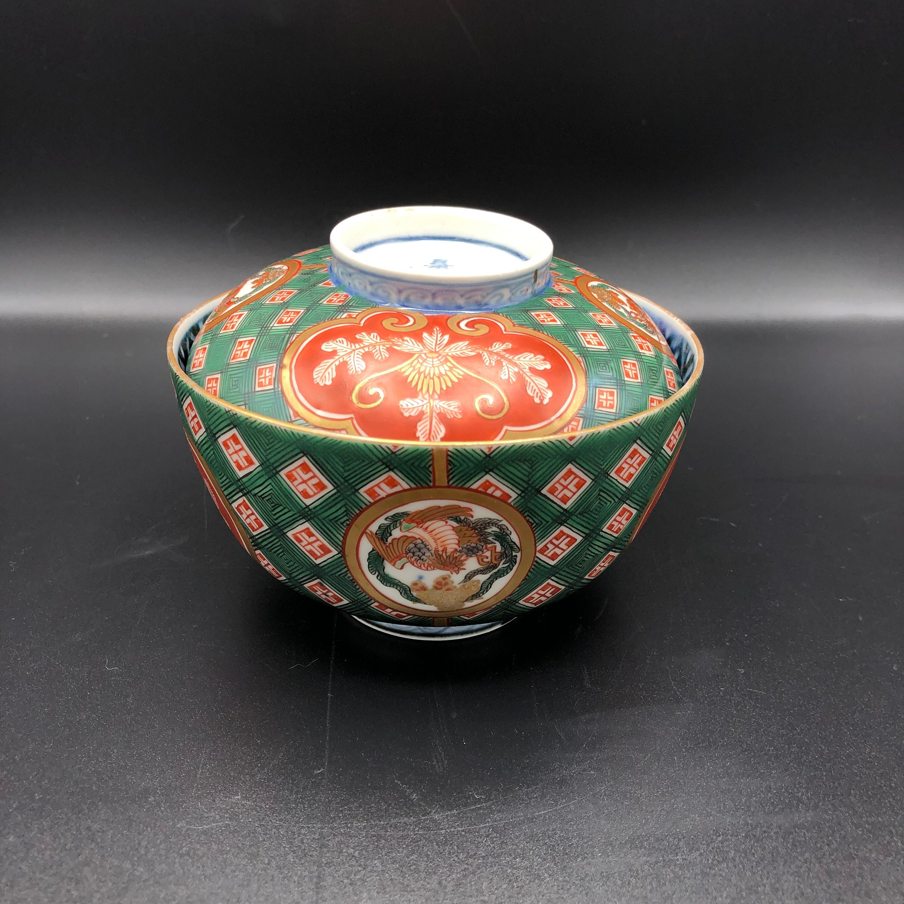 古伊万里錦 19世紀日本製 多色蓋付飯碗 8個セット 赤 緑 金 青 手描き