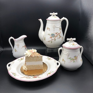 19c. Tea set Aesthetic Period Porcelain 6 piece, tea pot, sugar bowl, creamer, cake plate, floral and gold, French antiques, Old Paris