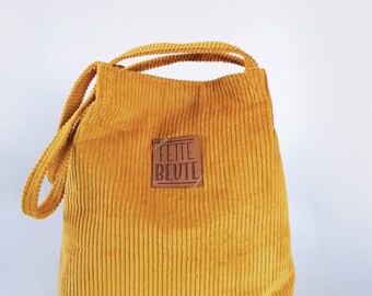 Bayan shoulder bag made of mustard yellow corduroy