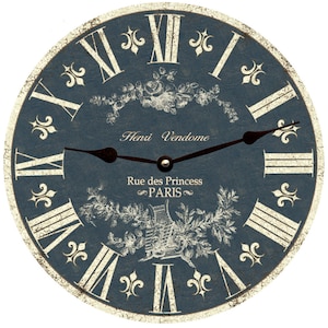 Pode incluir: Um relógio azul e branco de estilo vintage com algarismos romanos e um design floral. O mostrador do relógio diz "Henri Vendome Rue des Princess PARIS".