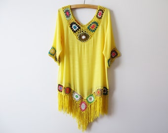 Sukienka tunika z żółtej bawełny w stylu vintage: narzutka plażowa w stylu boho z frędzlami