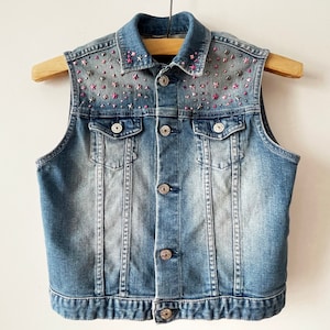Blue denim vest, cropped women&#39;s summer top, country western cowgirl Waistcoat, denim jean vest, gift for her, xs small