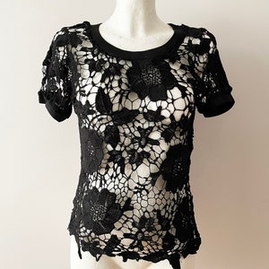 Vintage Black Floral Lace Blouse: Sheer Cropped Top, Size Small