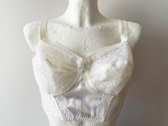 70s White Lace Bullet Bra, Vintage Women's Lingerie, Bombshell