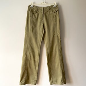 Calças boca de sino vintage de algodão cáqui: Calças de verão verde-oliva