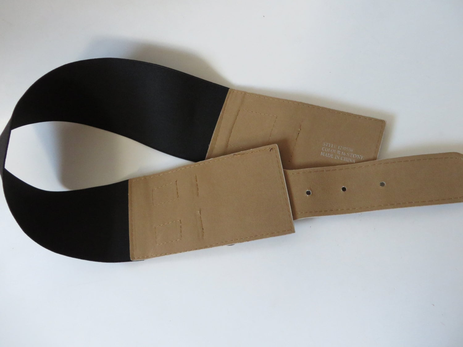 WIDE BELT IN BEIGE REPTILE-EFFECT FAUX LEATHER TOTEME Snake-effect leather belt | NET-A-PORTER main image 3