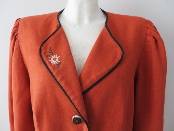 LA CHAQUETA AUSTRICIANA DE LOS NIÑOS THOMAS - Edelweiss y pantalones cortos