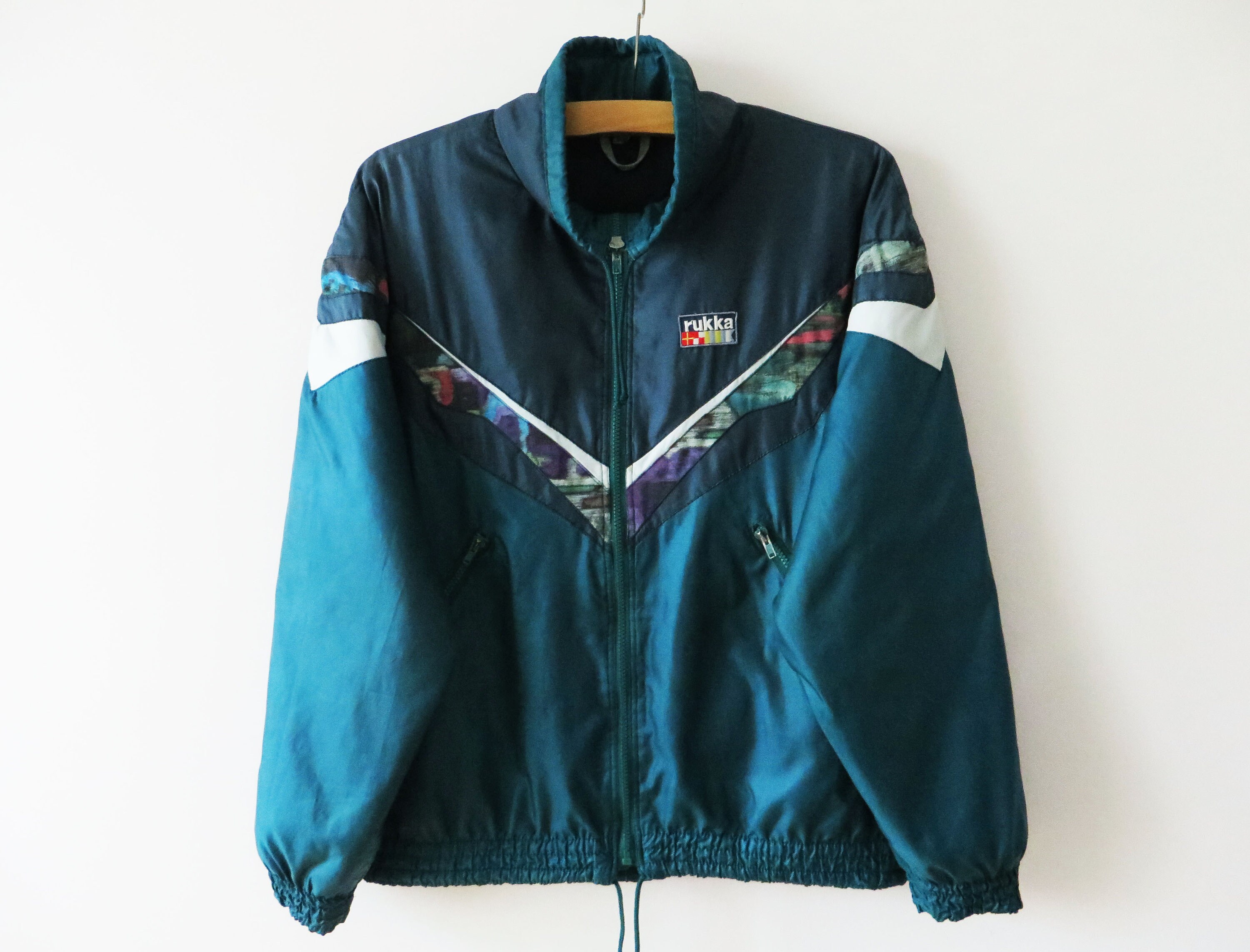 thin lightweight warm jacket