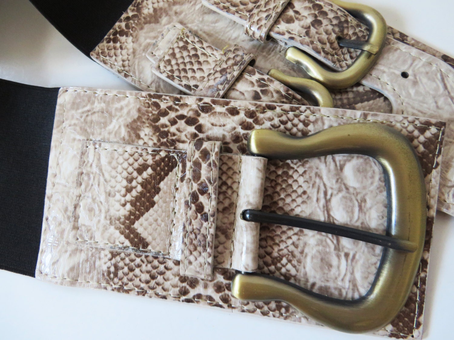WIDE BELT IN BEIGE REPTILE-EFFECT FAUX LEATHER Wide Brown Belt Taupe Greige Light Brown Faux Vegan Reptile  main image 3
