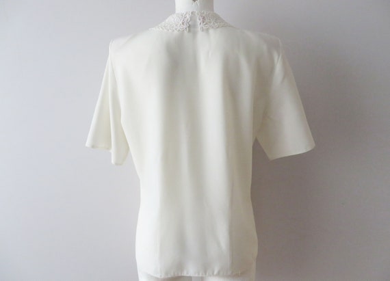 80s Ivory White Blouse with Lace Collar Women Sil… - image 4