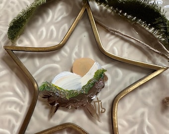 Manger Ornament