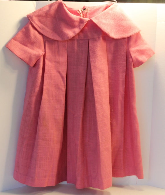 Pink Linen Vintage Child Dress from the 70's