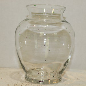 Vase in Clear Glass image 1