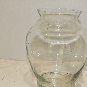 Vase in Clear Glass image 2