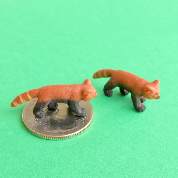 Miniature Red Panda, Terrarium & Fairy Garden Supplies, Micro Tiny Garden Creatures Soap Making Resin Diorama Supplies, Red Panda Theme Gift