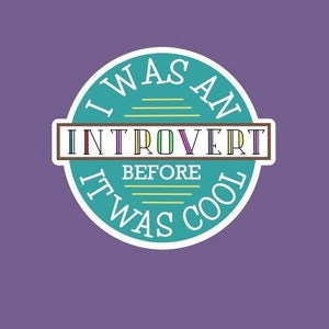 Introvert Vinyl Die Cut Sticker, Funny Introvert Gift, Introvert Word Typography Humor Stationery, Introvert Sticker Badge afbeelding 2
