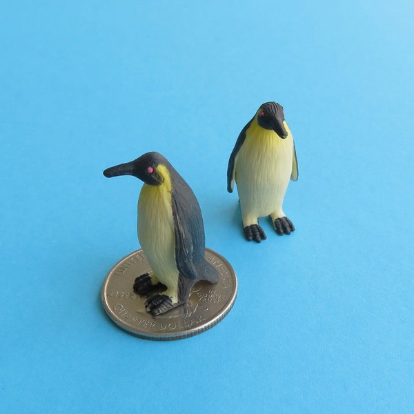 Miniature Emperor Penguin, Terrarium & Fairy Garden Supplies, Micro Tiny Marine Arctic Creatures Soap Making Resin Diorama Supplies
