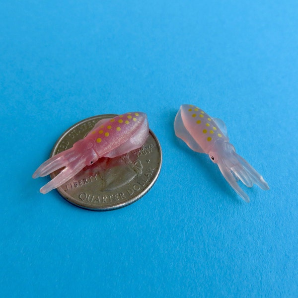 Miniature Squid - Mini OceanTerrarium Supplies - Teeny Tiny Sea Creatures Soap Making Diorama Supplies - Spotted Squid Theme Gift