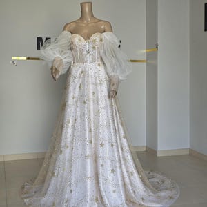 White Star Long Women&#39;s Gown