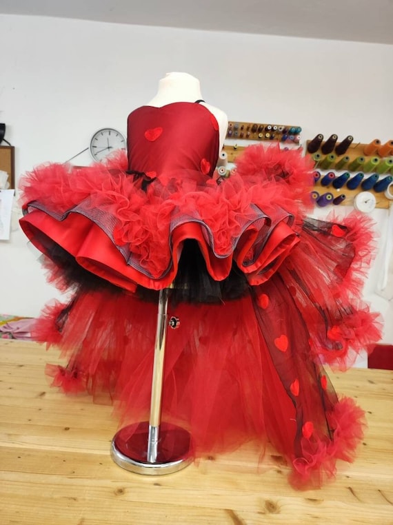 Robe Rouge Saint Valentin noire Créateur LOVE dress