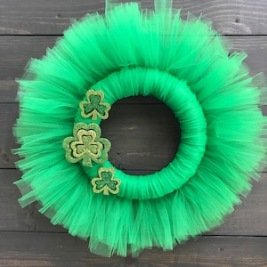 Handmade St Patrick&#39;s Day Wreath, Green Decor, Clover Wreath, Lucky Shamrock Door Hanger