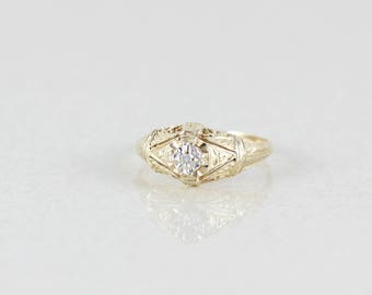 10k Yellow Gold Diamond Ring Vintage Size 7 1/4