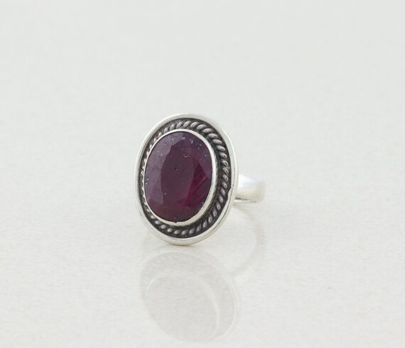 Sterling Silver Ruby Ring  Size 5 3/4 - image 5