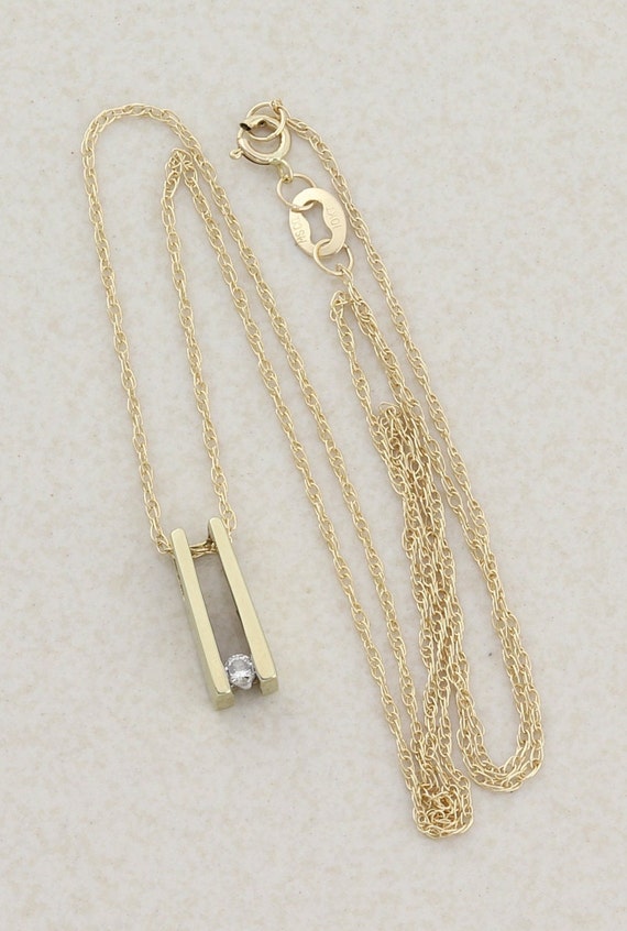 10k Yellow Gold Diamond Necklace 18" Chain