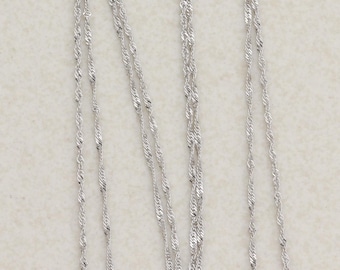 Collar de cadena trenzada Singapur delicada y fina de oro blanco de 10k, 18" (45,7 cm)