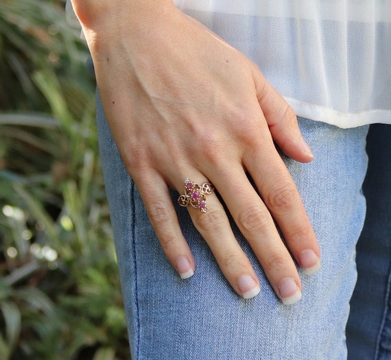 10k Yellow Gold Natural Red Ruby Ring Size 6 - image 2