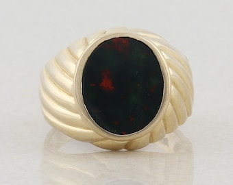 Men's 14k Yellow Gold Natural Bloodstone Ring Size 9