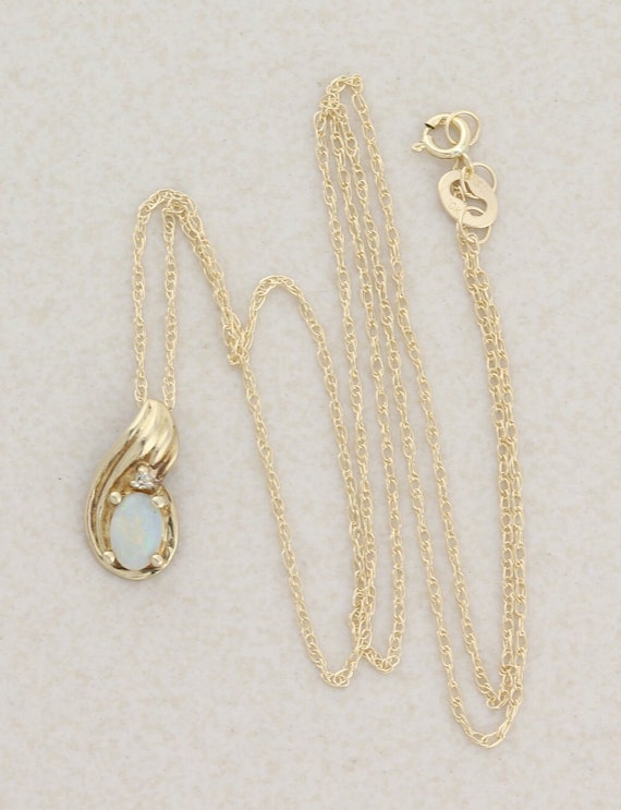 10k Yellow Gold Natural Opal and Diamond Necklace… - image 3