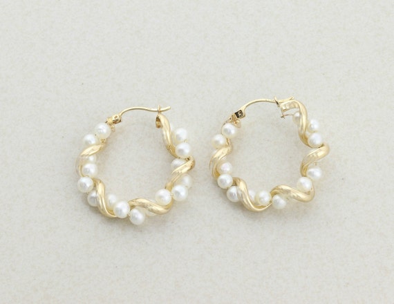 10k Yellow Gold Cultured Pearl Earrings Hoop Earri