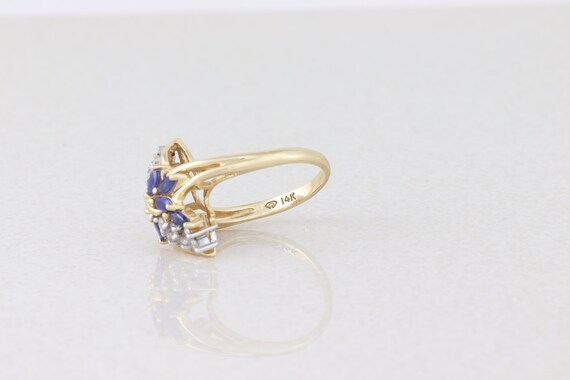 14k Yellow Gold Blue Sapphire Diamond Ring Size 7 - image 9
