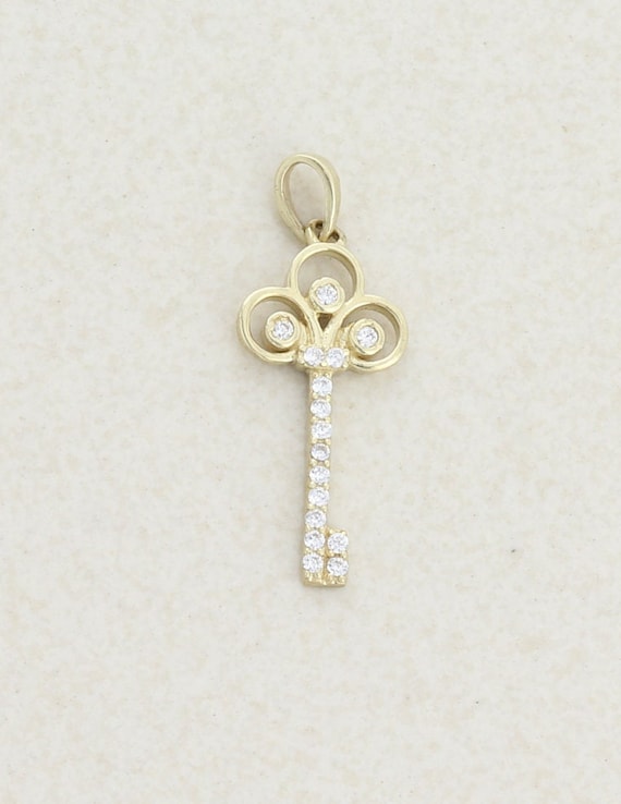 Pendant Only 10k Yellow Gold Cubic Zirconia Key Pe