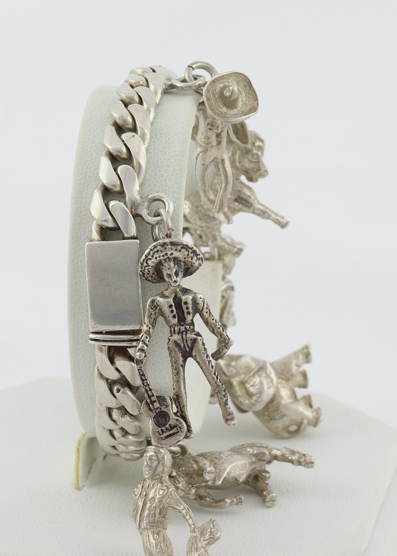 ERAS Sterling Silver Mexican Charm Bracelet Vintage 1940s Mexico
