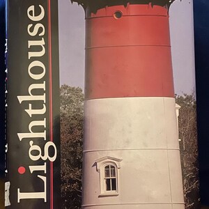 The Lighthouse Book vonSamuel Willard Crompton Fotografie von Charles J Ziga