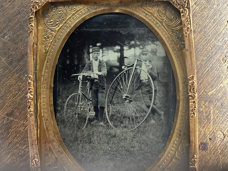 VINTAGE HI WHEELER: 1/4 Plate Tintype Two High Wheel Penny Farthing ...