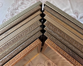 Vintage doble marcos triples tono latón dorado metal en relieve 8x10 con bisagras bi-fold triple mesa o pared colgante