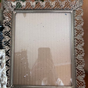 8x10 5x7 gold brass color metal vintage frames Filagree Lattice Work Corner Caps Open Pattern easel back table top wall hanging image 9